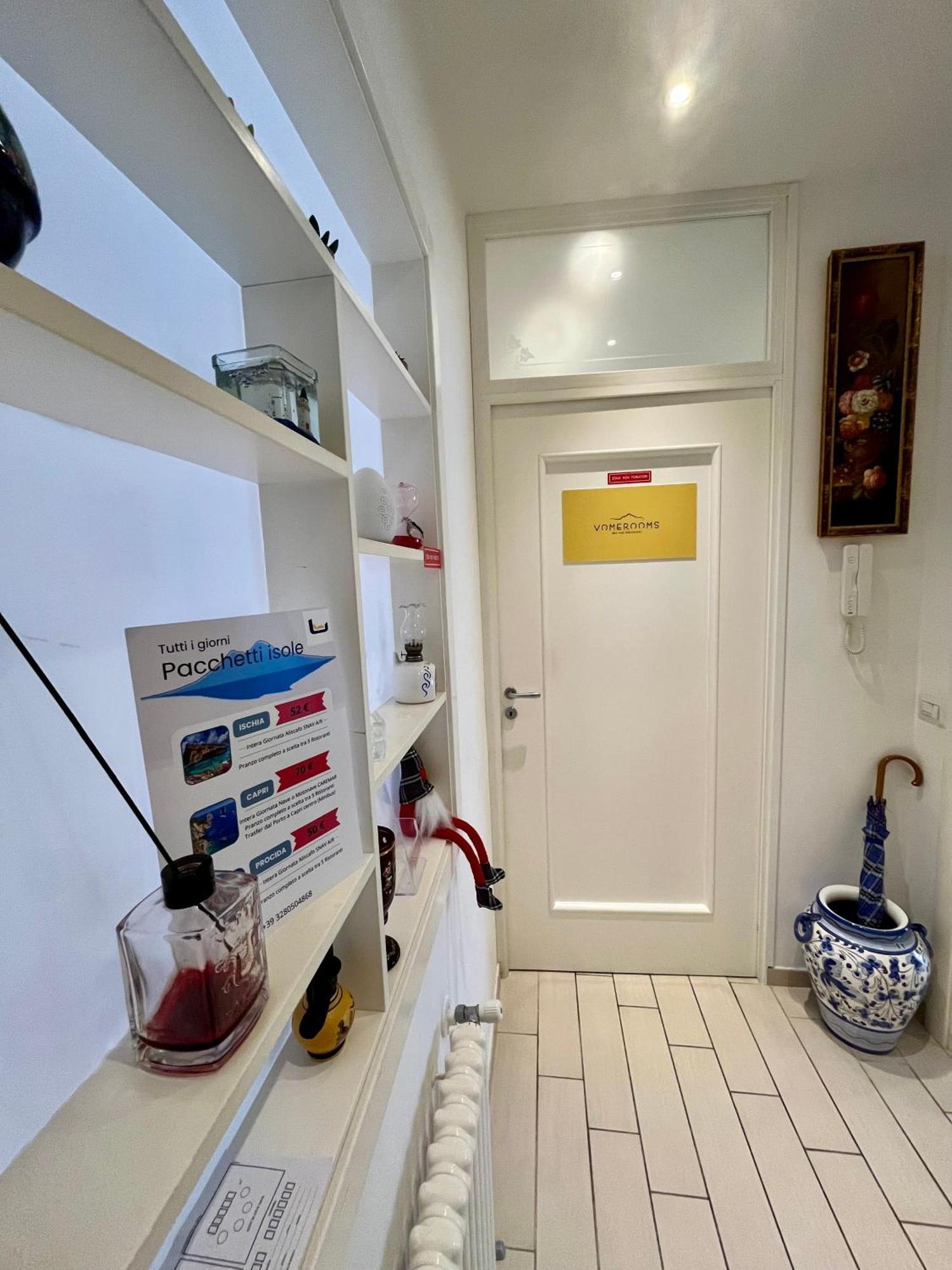 Vomerooms Napoli Eksteriør billede