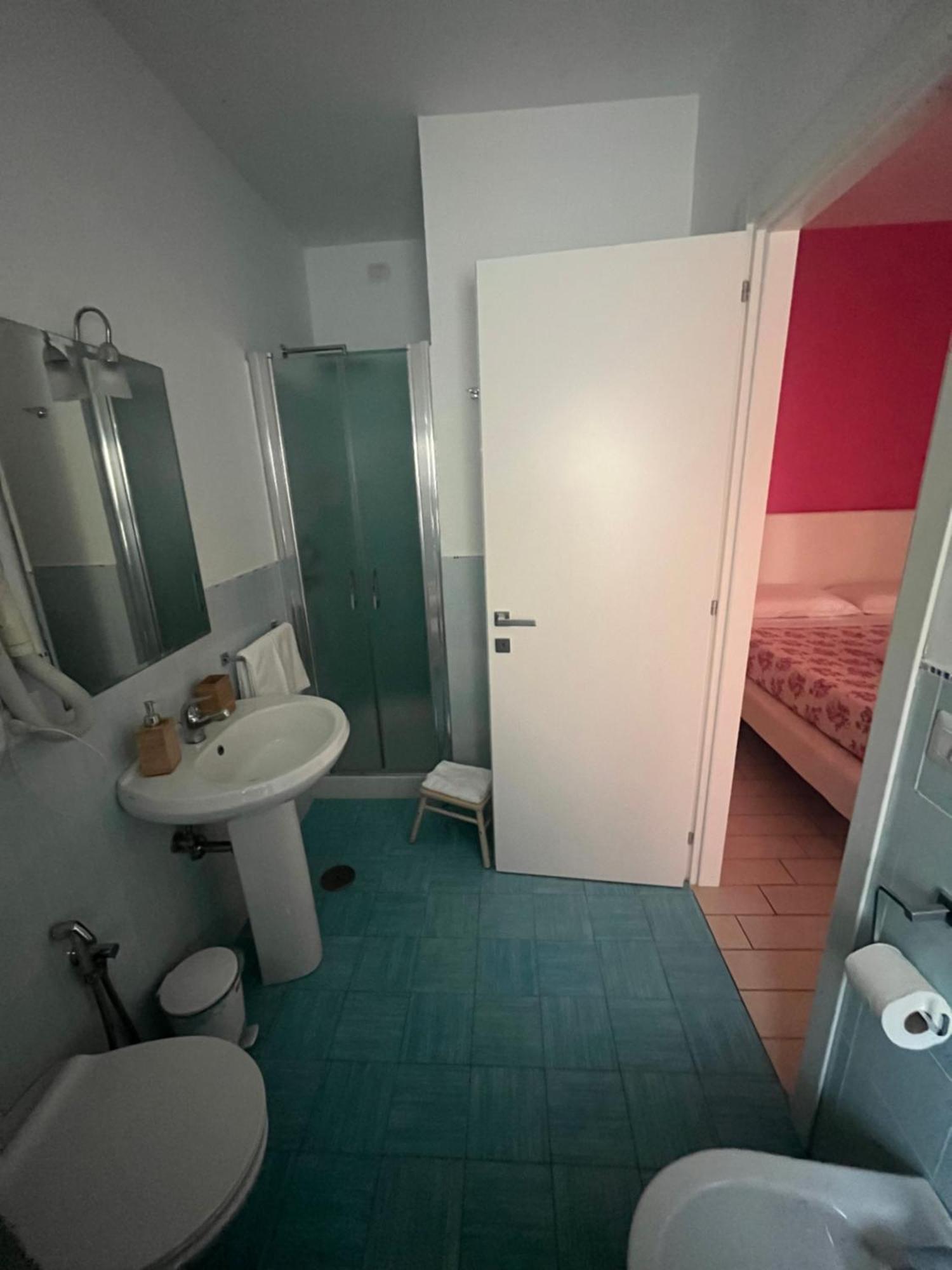 Vomerooms Napoli Eksteriør billede