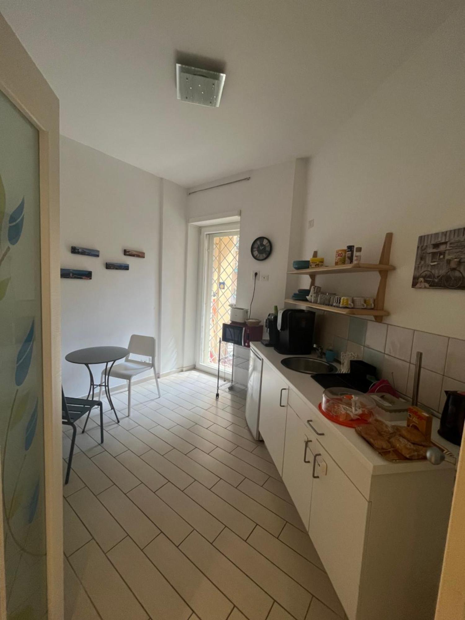 Vomerooms Napoli Eksteriør billede