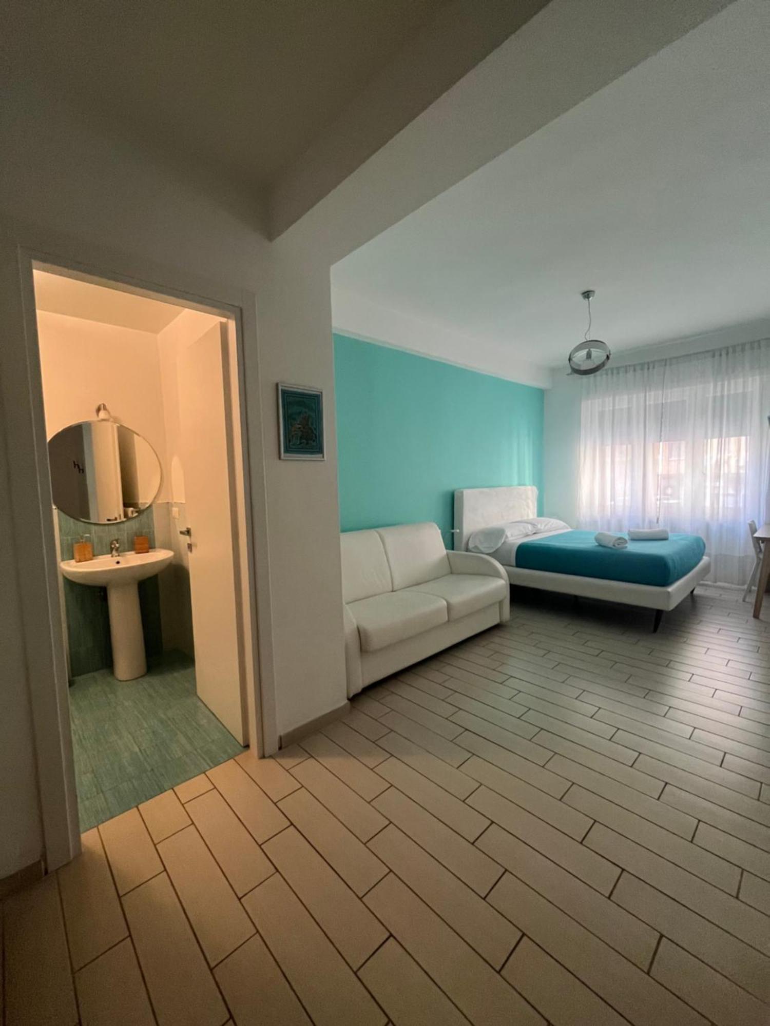 Vomerooms Napoli Eksteriør billede